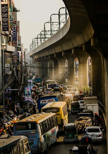 Leading through Growth Crisis: How Vietnam Enterprises can navigate Structural Tensions and Thrive